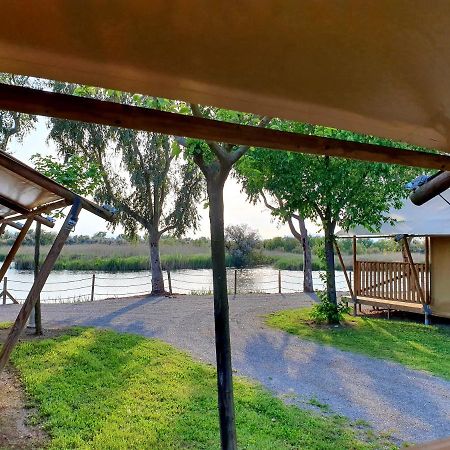 Camping Nautic Almata Glamping Hotel Castello d'Empuries Bagian luar foto